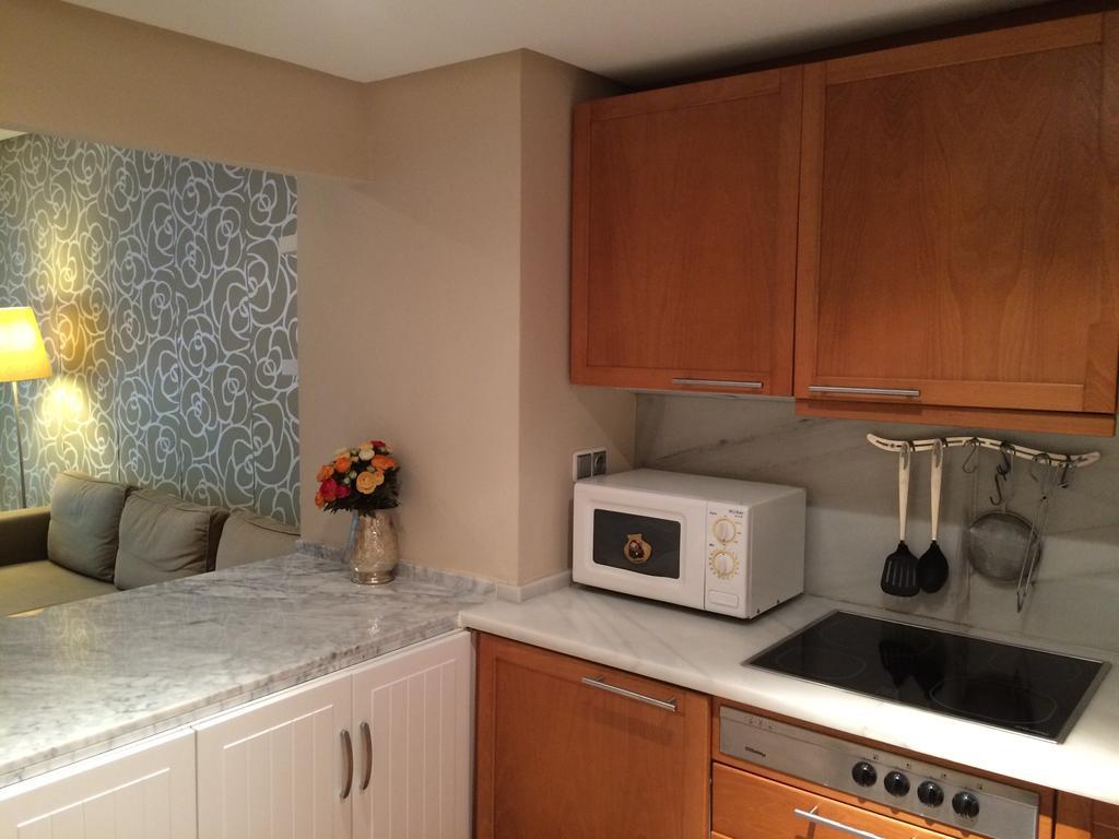 Jardines Del Mar Apartman Marbella Szoba fotó