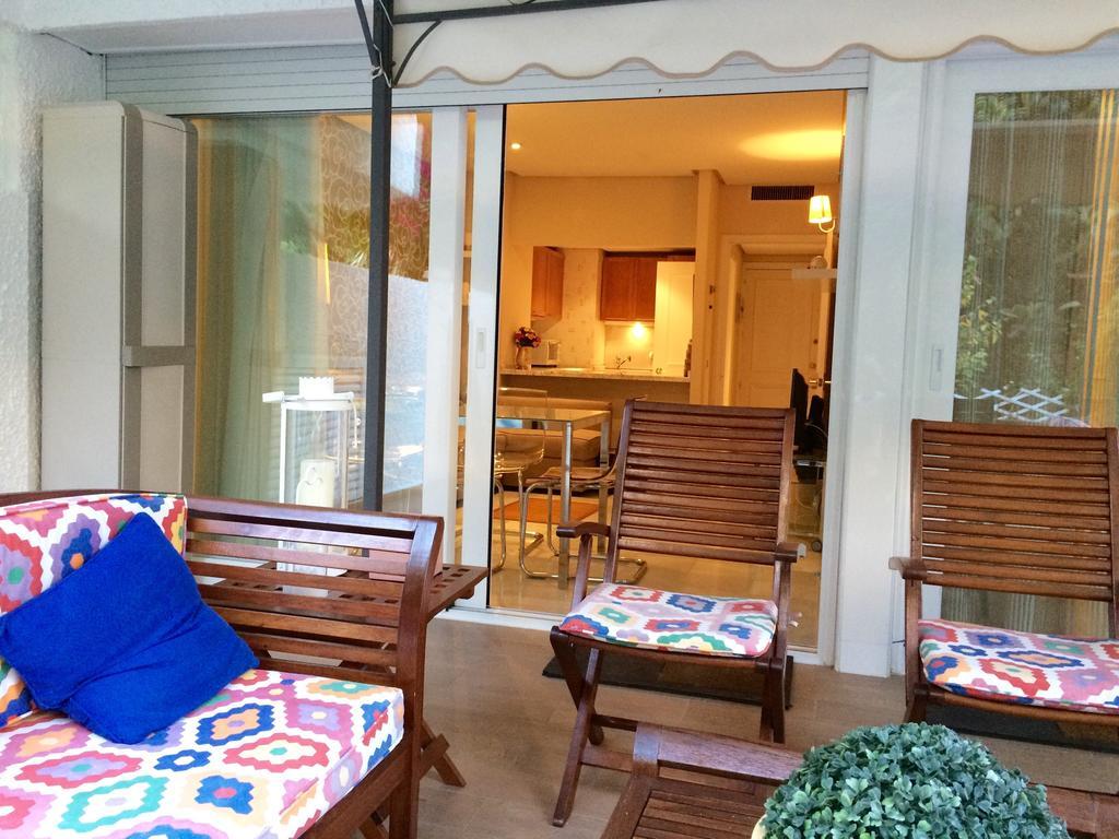 Jardines Del Mar Apartman Marbella Szoba fotó